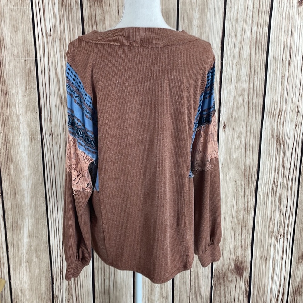 Ces Femme Boho Style Blouse w/Fringed Patchwork Lace & Fabric on Sleeves Medium - Picture 4 of 8